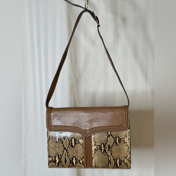 Yves Saint Laurent Handbags - Vintage Yves Saint Laurent (YSL) clutch/ crossbody bag